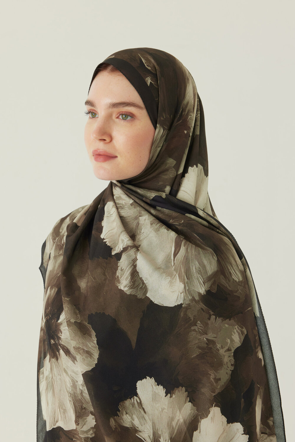 Çiçekli İpek Şal Haki - 2