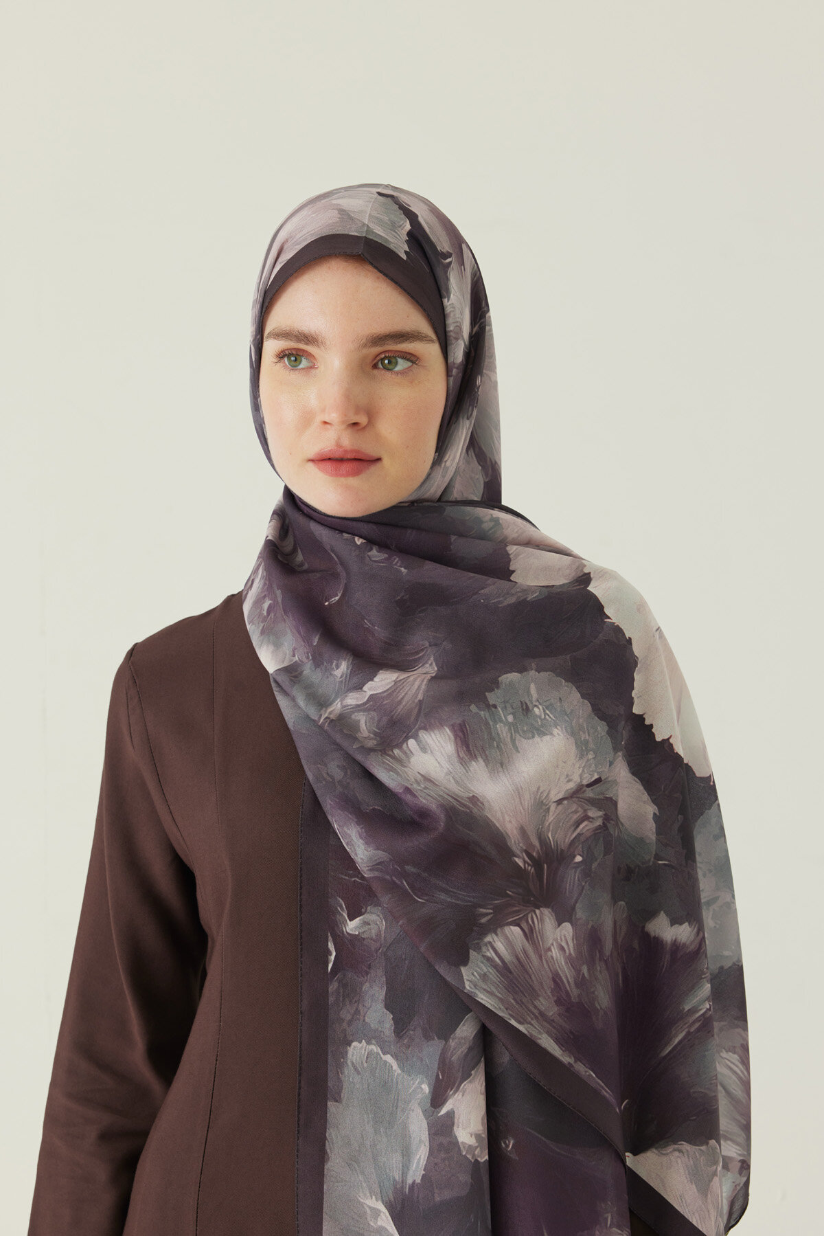 Çiçekli İpek Şal Mürdüm