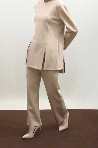 Çift Yırtmaçlı Takım Krem - 3