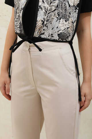 Cigarette Trousers Cream - 6