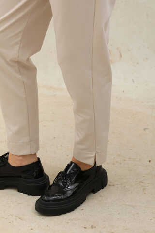 Cigarette Trousers Cream - 5