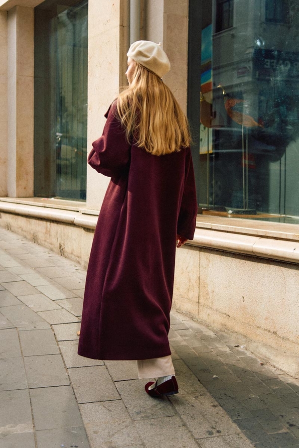 Coat with Dart Detail Burgundy - 11