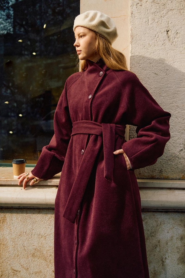 Coat with Dart Detail Burgundy - 2