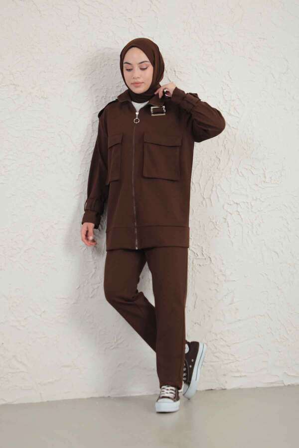 Buckled Collar Double Suit Brown - 1