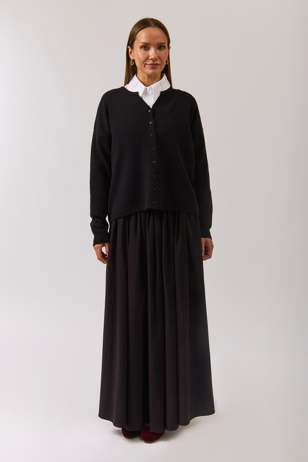 Crew Neck Premium Knit Cardigan Black - 4