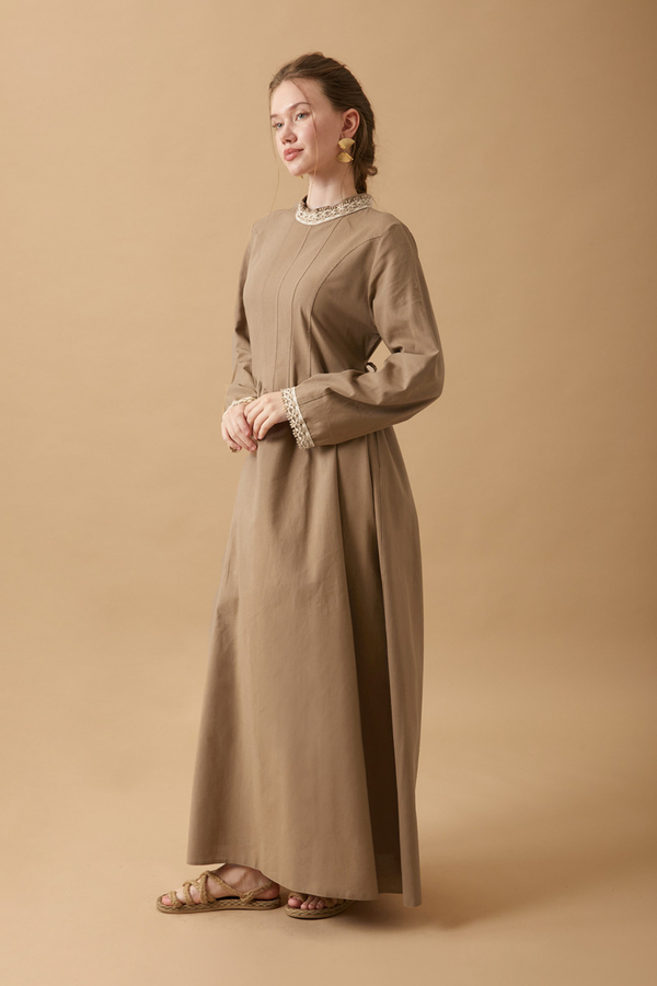 Dantel Şeritli Keten Elbise Camel - 9