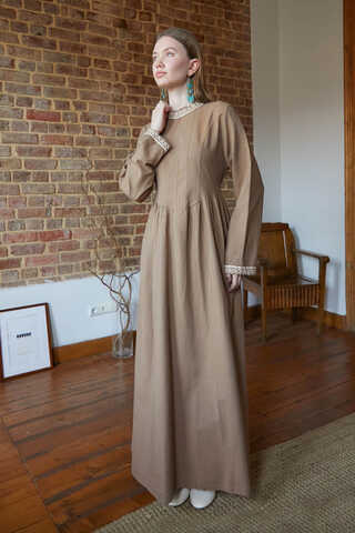 Dantel Şeritli Keten Elbise Camel - 1