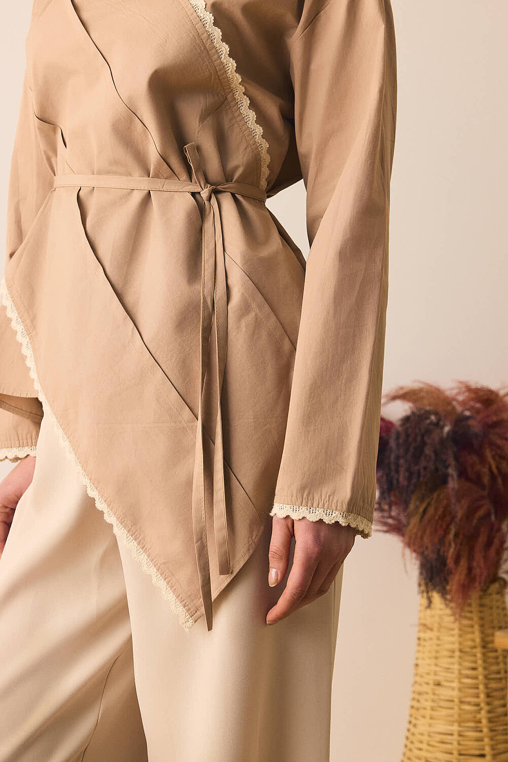 Dantelli Asimetrik Gömlek Bej - 7