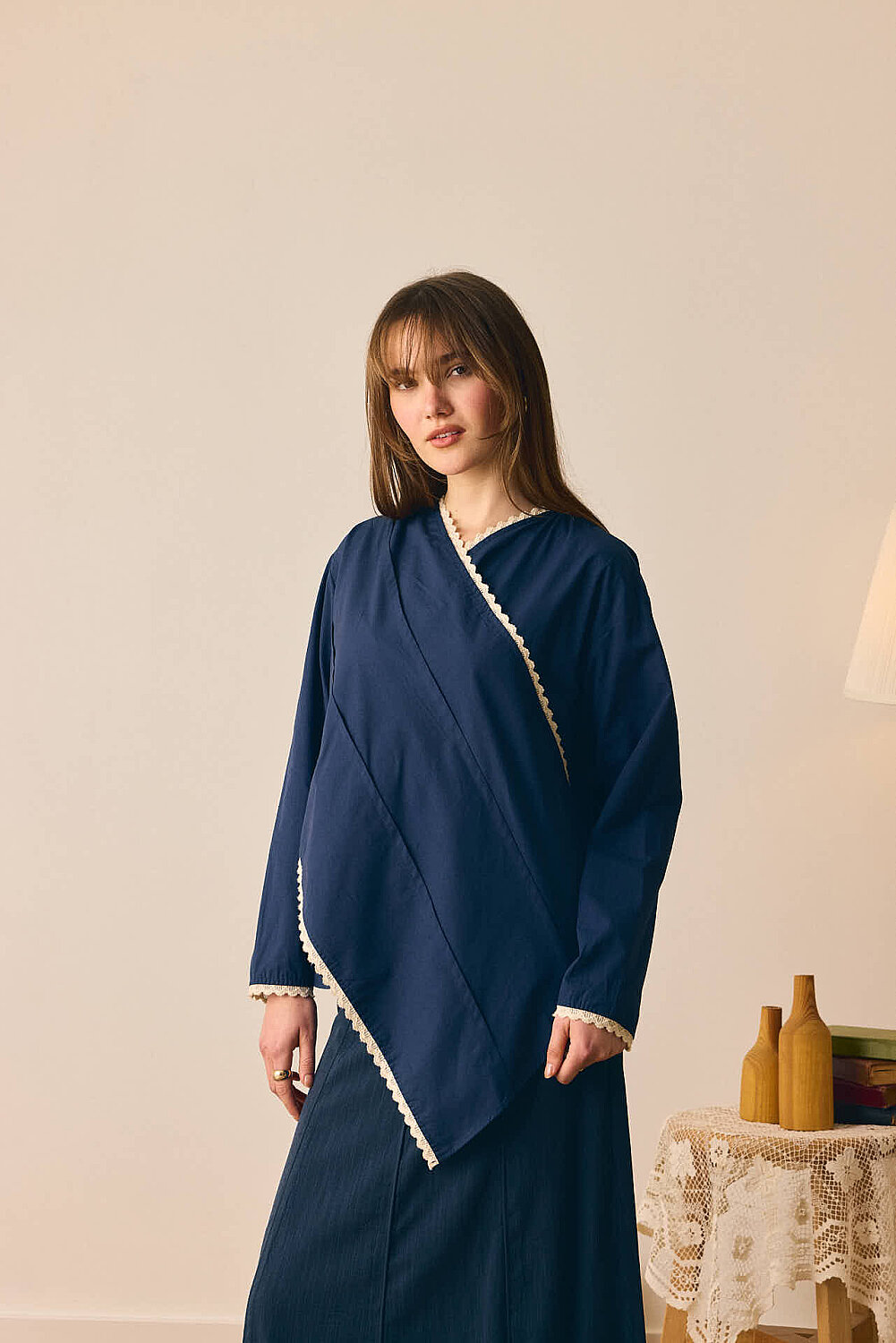 Dantelli Asimetrik Gömlek Lacivert - 4