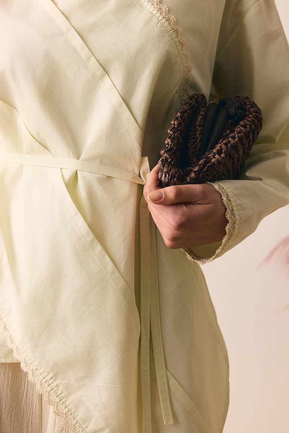 Dantelli Asimetrik Gömlek Tereyağı Sarısı - 4