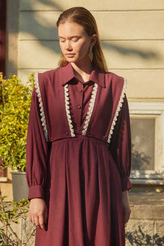 Lace Pinafore Burgundy - 3