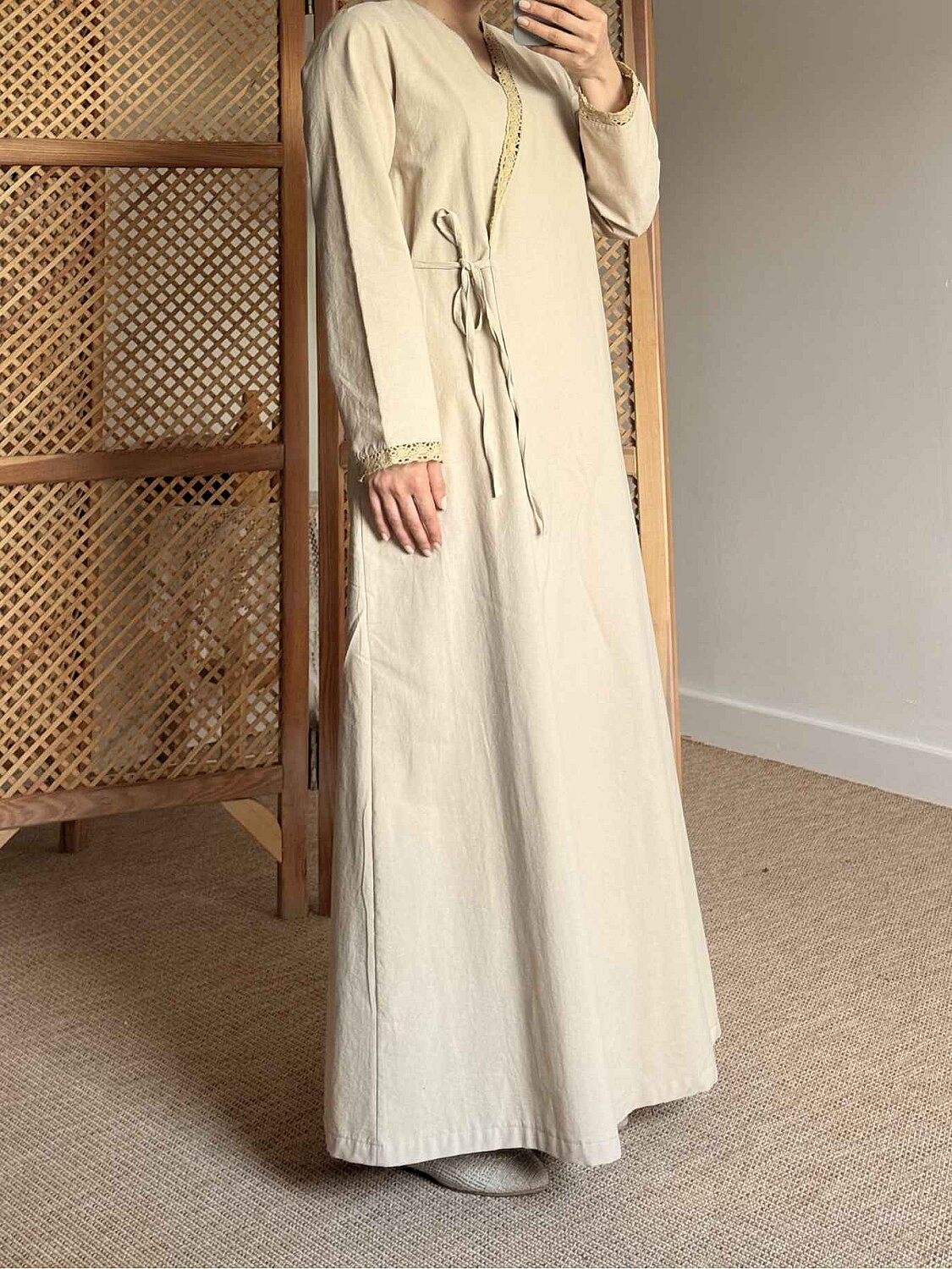 Dantelli Kruvaze Abaya Taş - 2