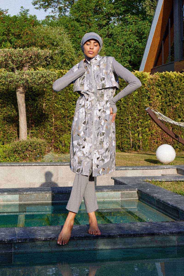 Desenli Yelekli Tesettür Mayo Gri - 4