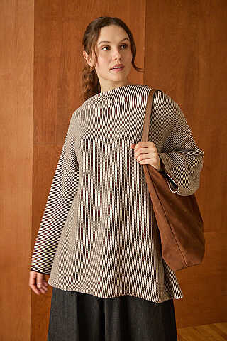 Dik Yaka Dokulu Oversize Triko Kahverengi - 5