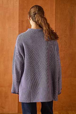 Dik Yaka Dokulu Oversize Triko Lacivert - 6