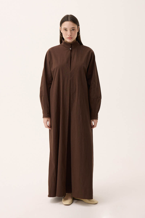 Dik Yaka Düğmeli Elbise Kahverengi - 3