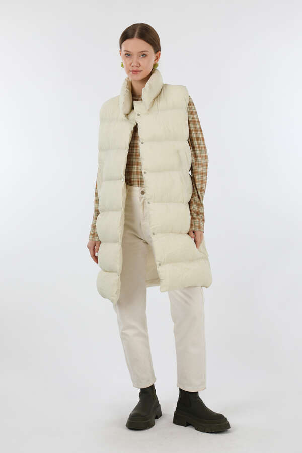 Dik Yaka Şişme Yelek Ekru - 3