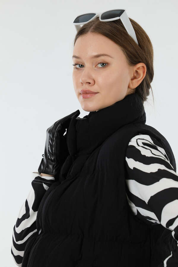 Dik Yaka Şişme Yelek Siyah - 4