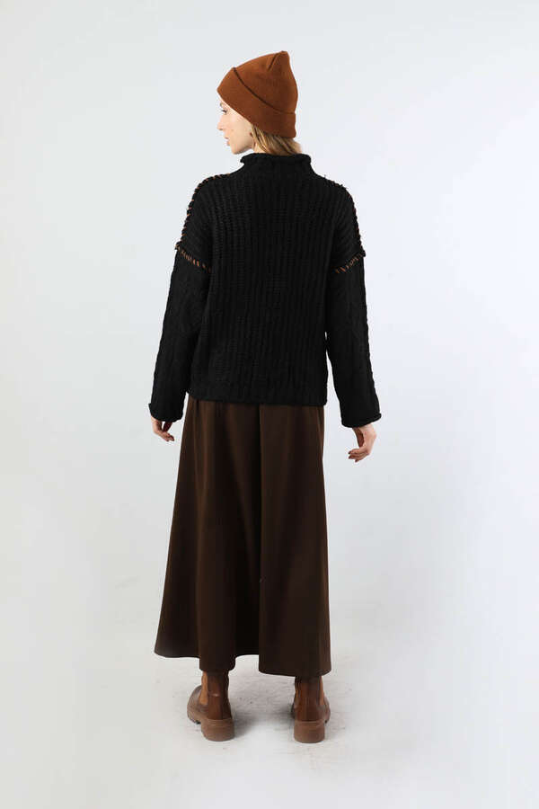 Dikiş Detaylı Kısa Kazak Siyah - 6