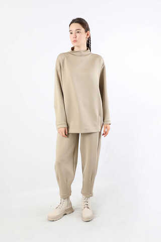 Dikiş Detaylı Spor Takım Taş - 1