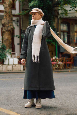 Double-Breasted Coat with Dart Detail Anthracite - 9