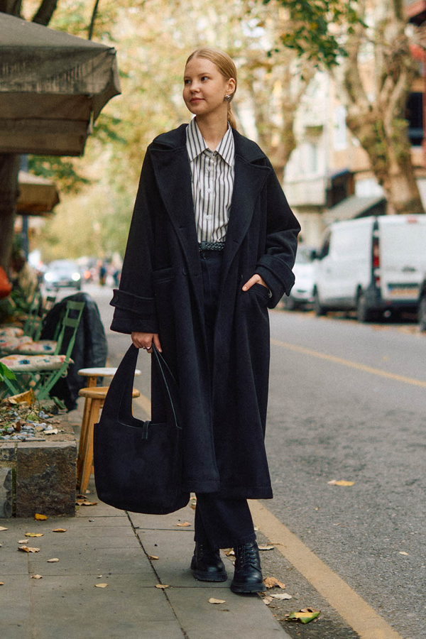 Double-Breasted Coat with Dart Detail Black - 3