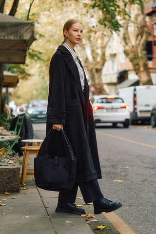 Double-Breasted Coat with Dart Detail Black - 4