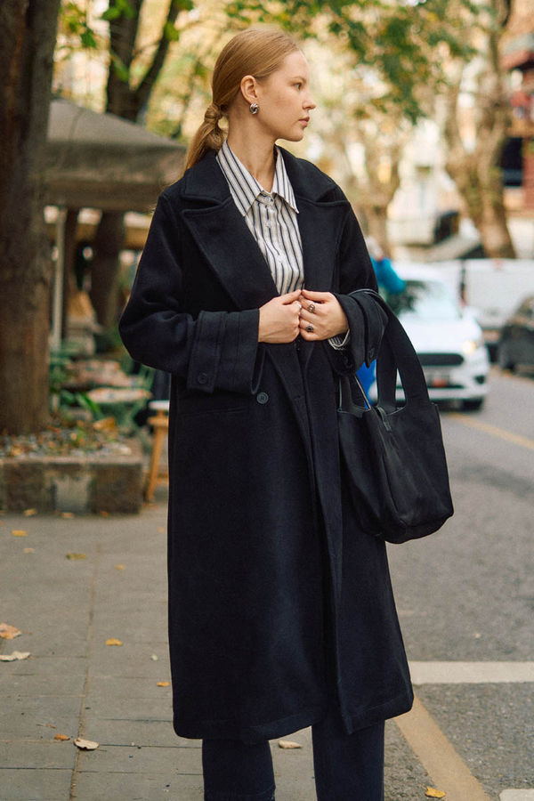 Double-Breasted Coat with Dart Detail Black - 8