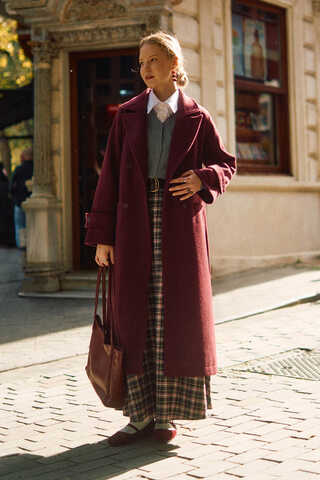 Double-Breasted Coat with Dart Detail Burgundy - 3