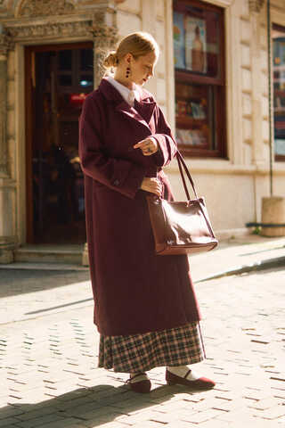 Double-Breasted Coat with Dart Detail Burgundy - 5