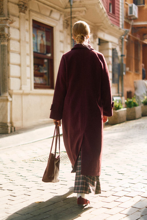 Double-Breasted Coat with Dart Detail Burgundy - 9