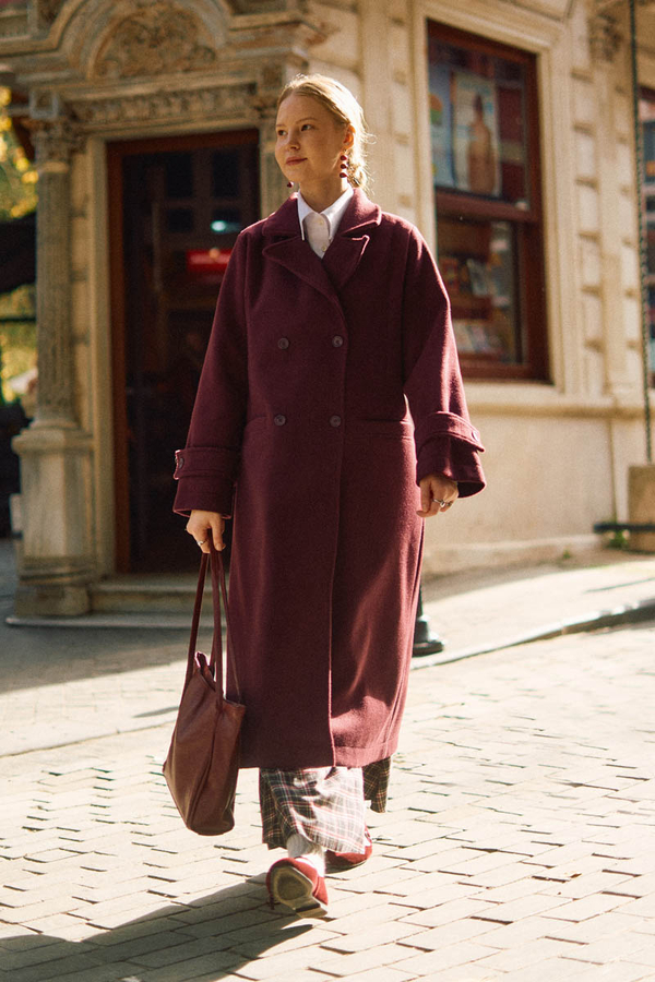 Double-Breasted Coat with Dart Detail Burgundy - 2