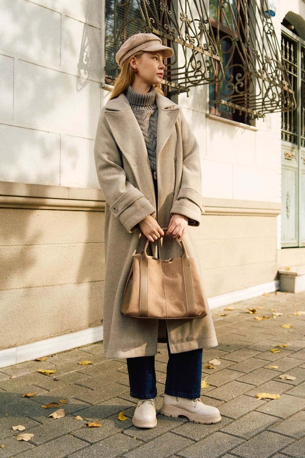 Double-Breasted Coat with Dart Detail Stone - 7