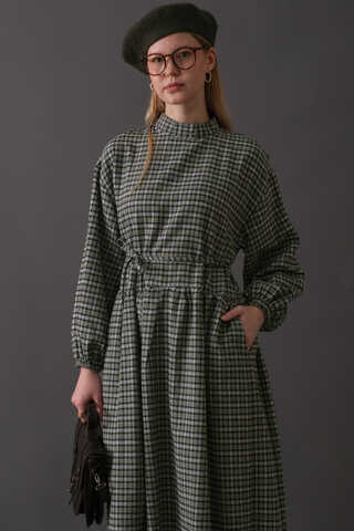 Düşük Kol Ekose Desenli Elbise Haki - 5