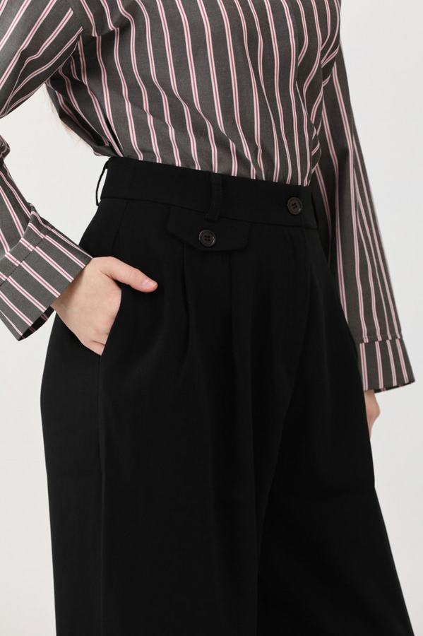 Düğme Detaylı Pantolon Siyah - 4