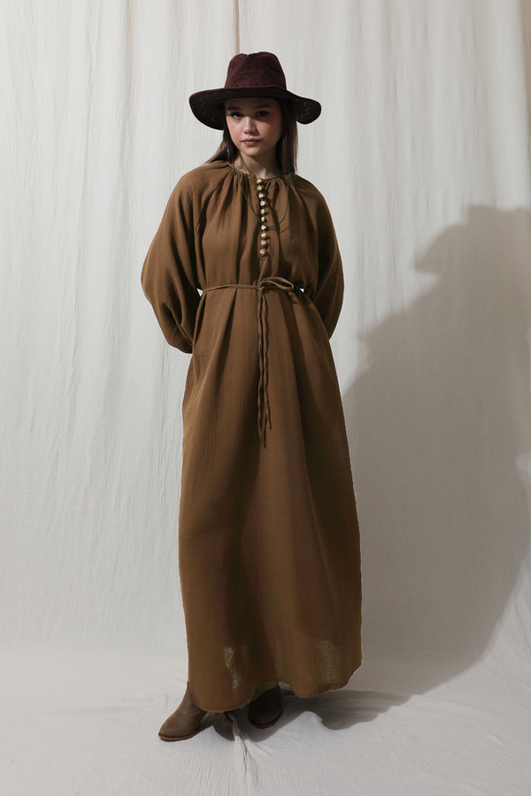 Düğme Yaka Müslin Elbise Kahverengi - 4