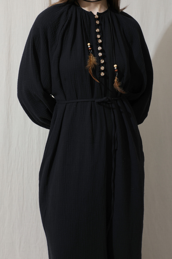 Düğme Yaka Müslin Elbise Siyah - 4