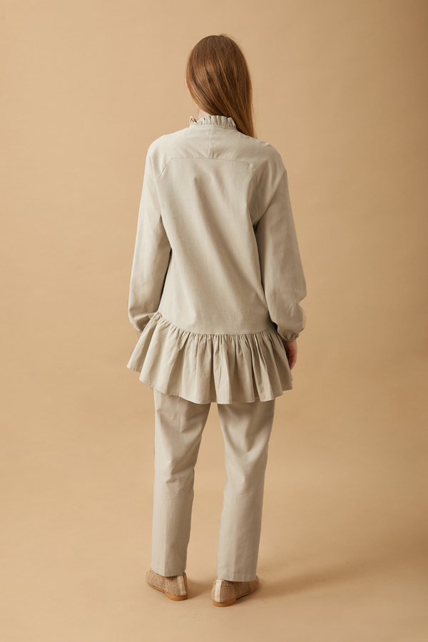 Düğmeli Fırfırlı Takım Taş - 6