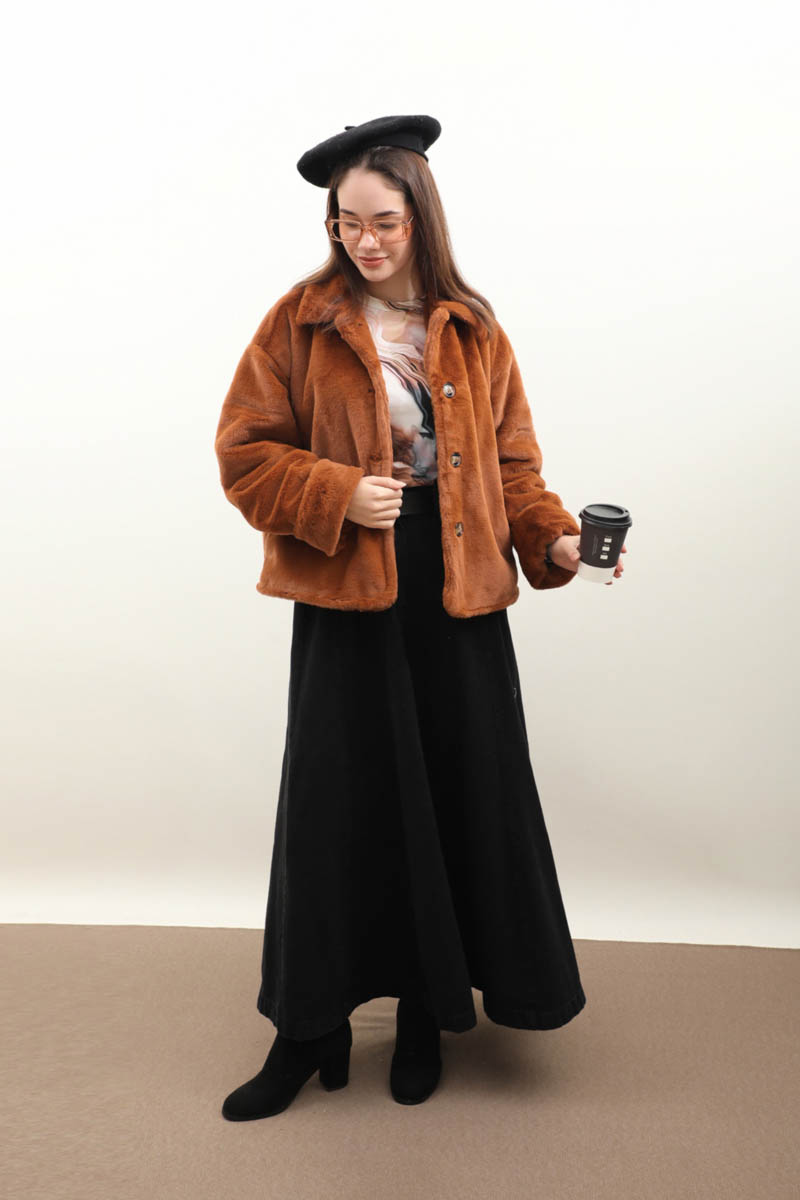 Düğmeli Kısa Kürk Kiremit