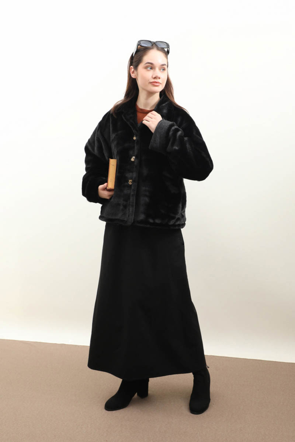 Düğmeli Kısa Kürk Siyah - 9