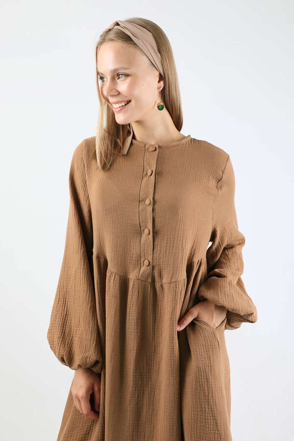 Robası Düğmeli Müslin Elbise Camel - 4