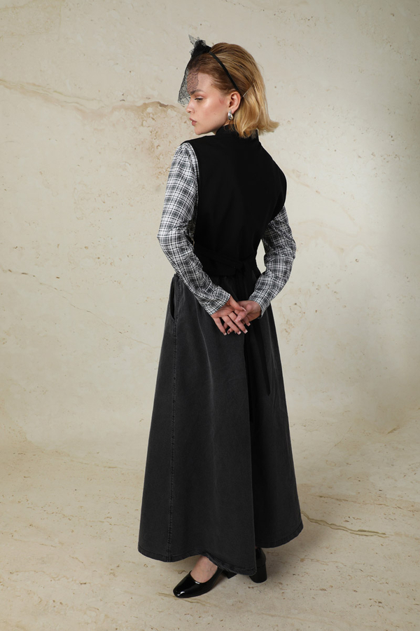 Düğmeli Yelek Siyah - 10