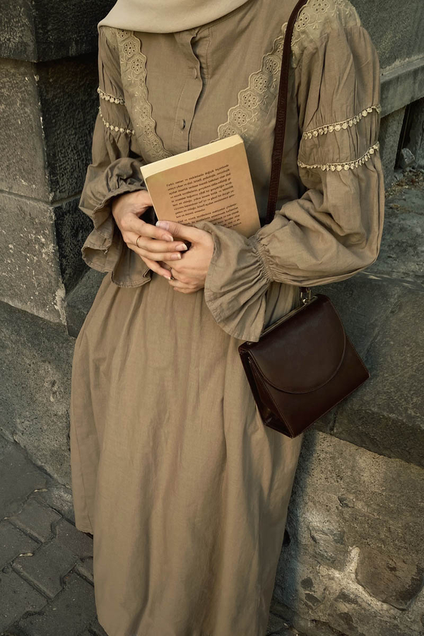 Duru Dantelli Gömlek Vizon - 3