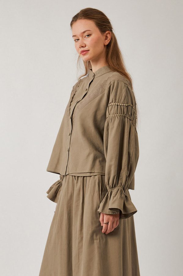 Duru Dantelli Gömlek Vizon - 9