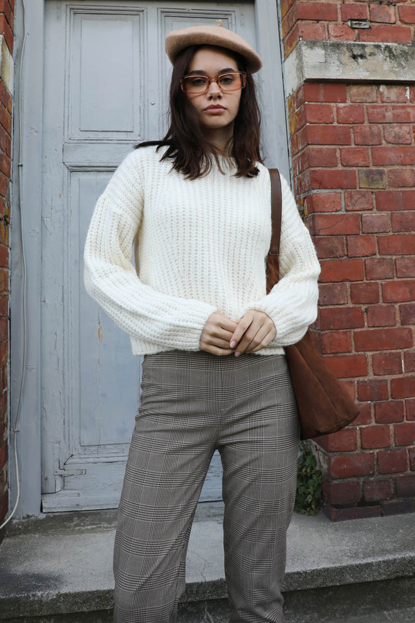 Düşük Omuzlu Kısa Kazak Ekru - 2