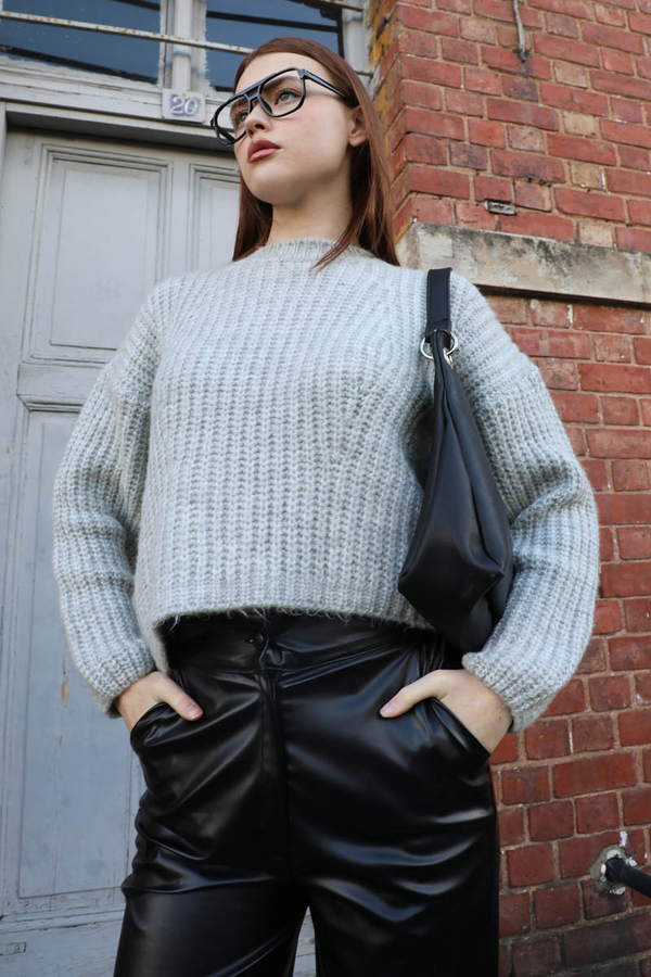 Düşük Omuzlu Kısa Kazak Gri - 3