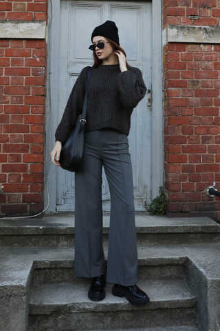 Düşük Omuzlu Kısa Kazak Siyah - 1