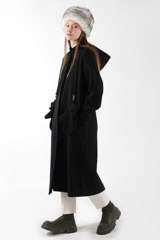 Eldivenli Kapüşonlu Kaban Siyah - 3