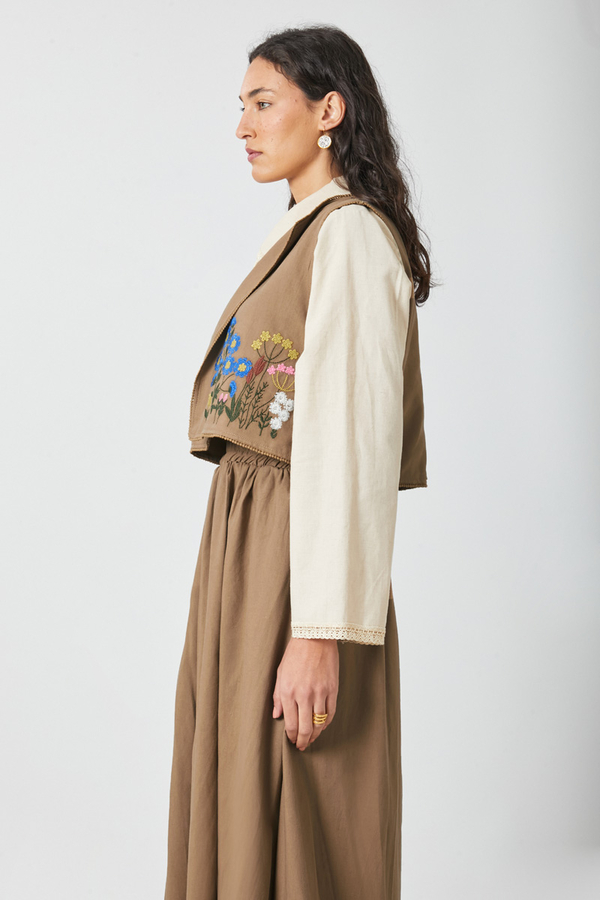 Embroidered Vest Skirt Set Camel - 9