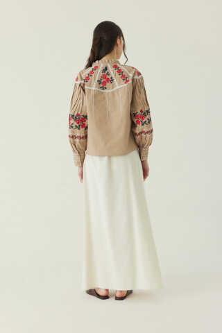 Fırfır Yaka Nakışlı Gömlek Bej - 4